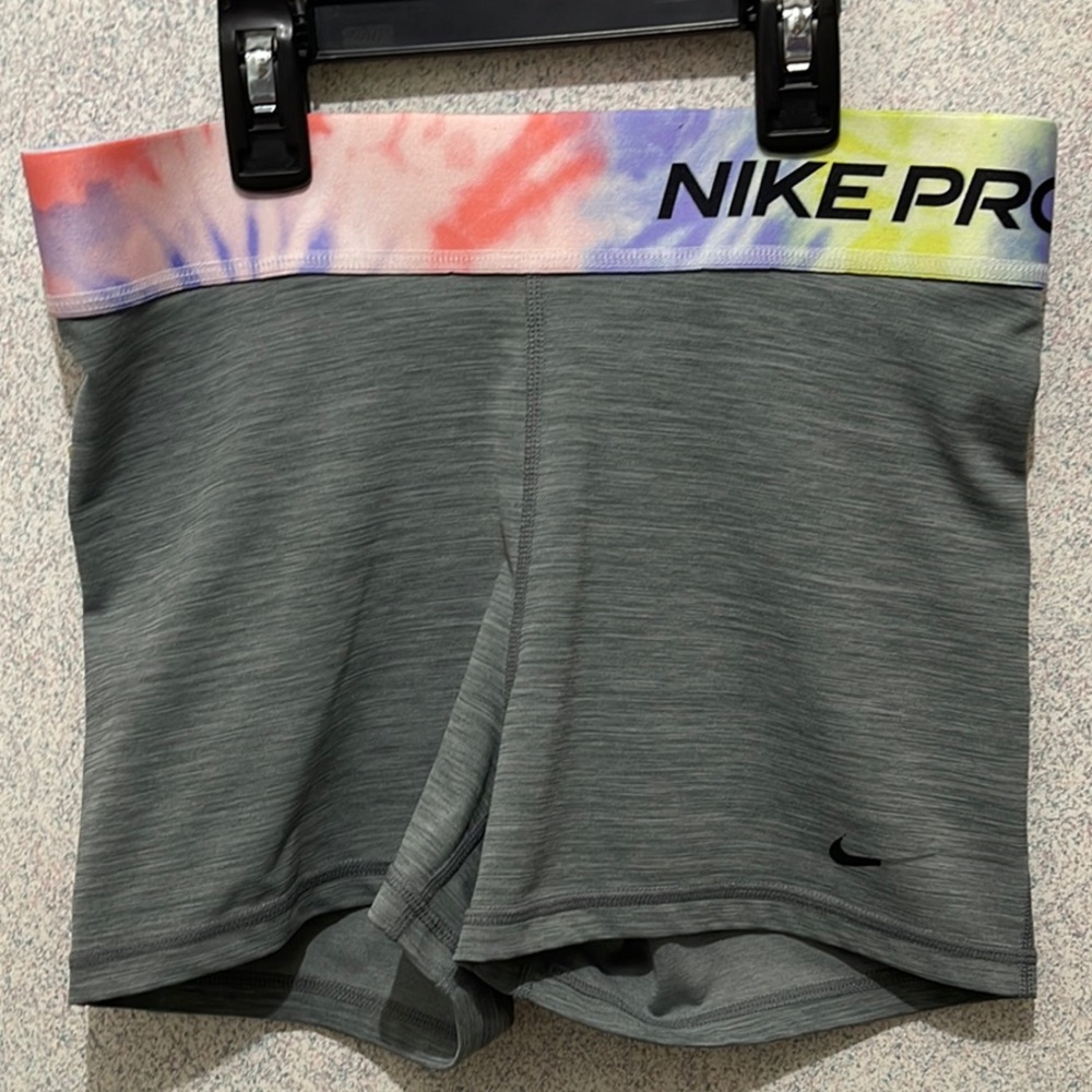 ⭐️ Nike Pro Gray Shorts with Multicolor Waistband w/flaw